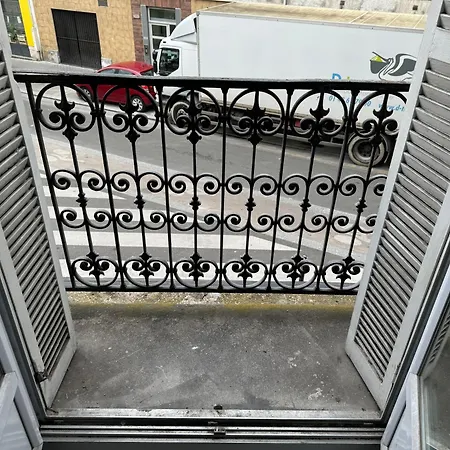 Haussmanien Apartment Paris