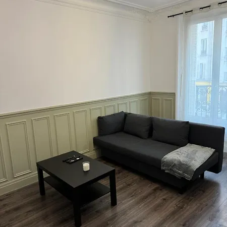 Haussmanien باريس
